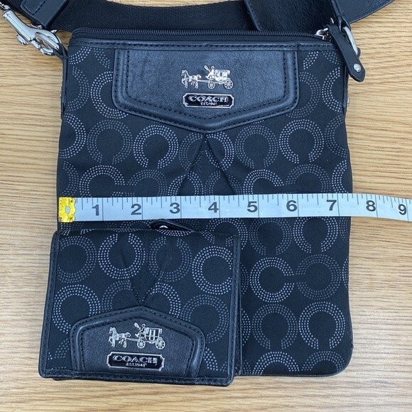 Coach Womens Signature Collection Adjustable Strap Sling Bag Crossbody & Wallet - Picture 10 of 11